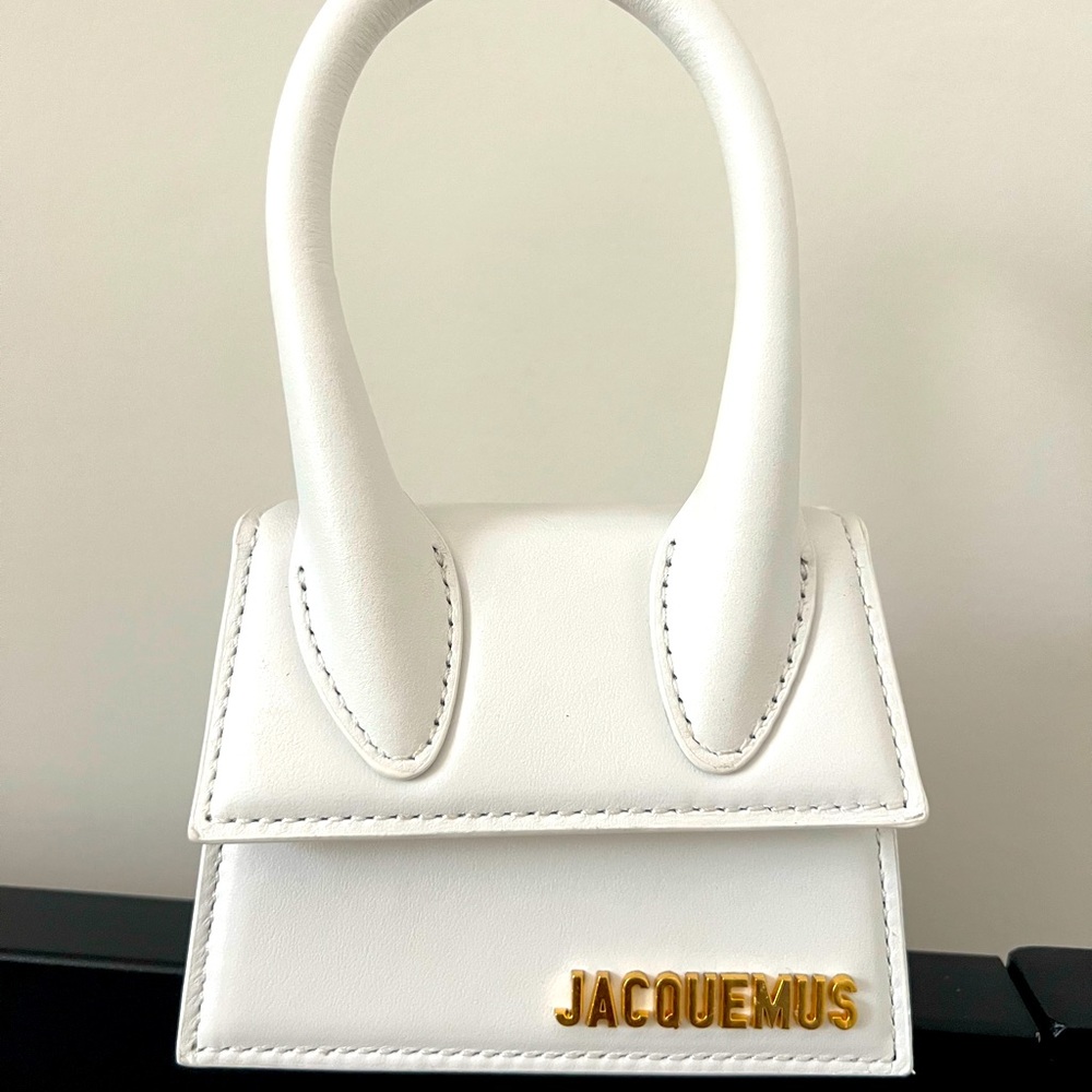 Authentic Jacquemus le chiquito mini purse in white